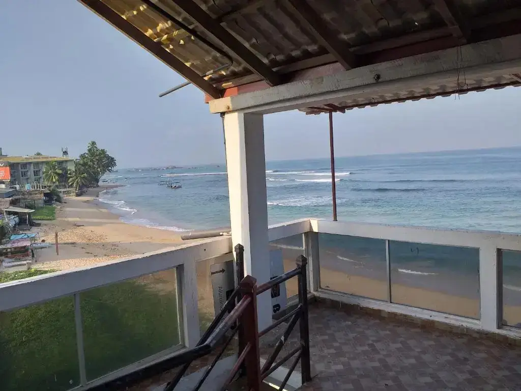 Хиккадува: Happy Tuna Beach Apartment