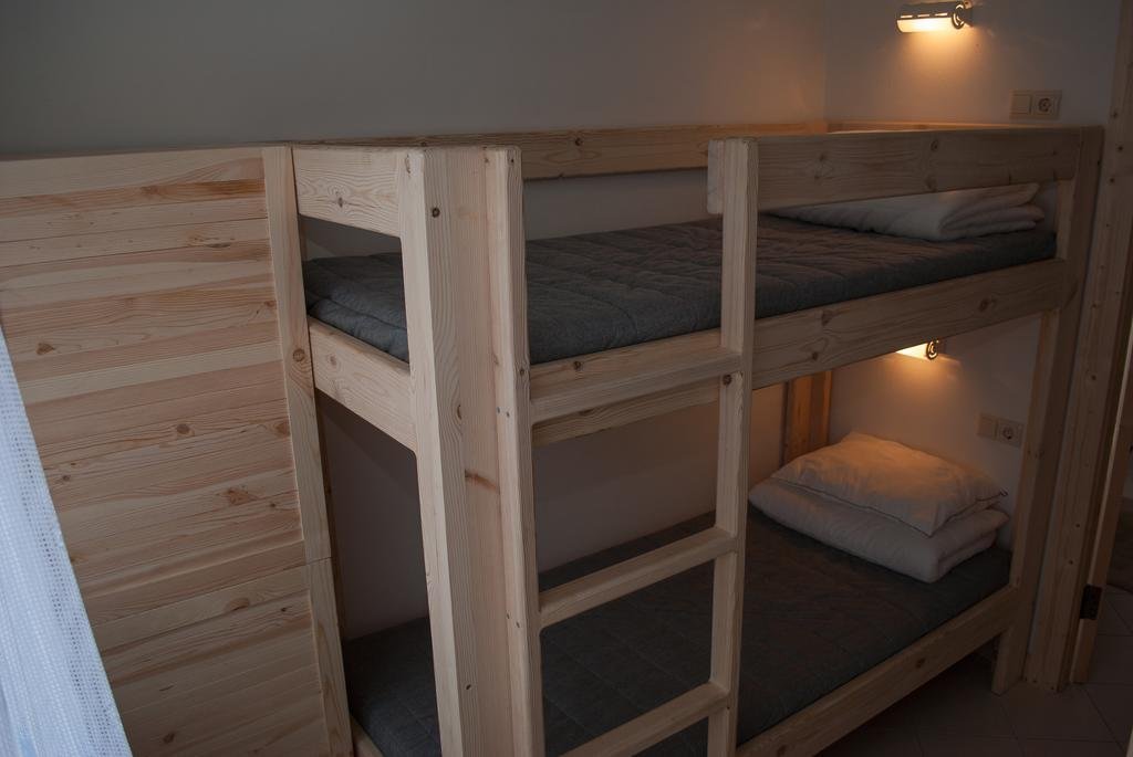 Псков: Hostel Zhili-Byli