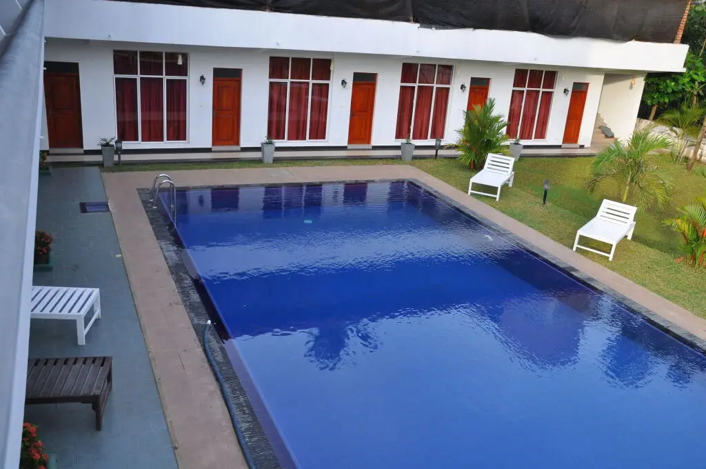 Полоннарува: Siyanco Holiday Resort