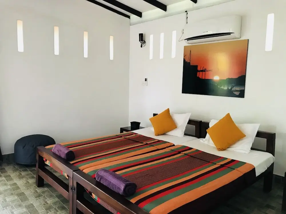 Sri Beach Bungalows and Villa — фото 1