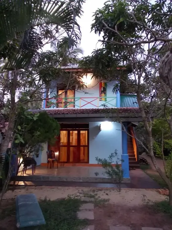 Маравила: Sri Beach Bungalows and Villa