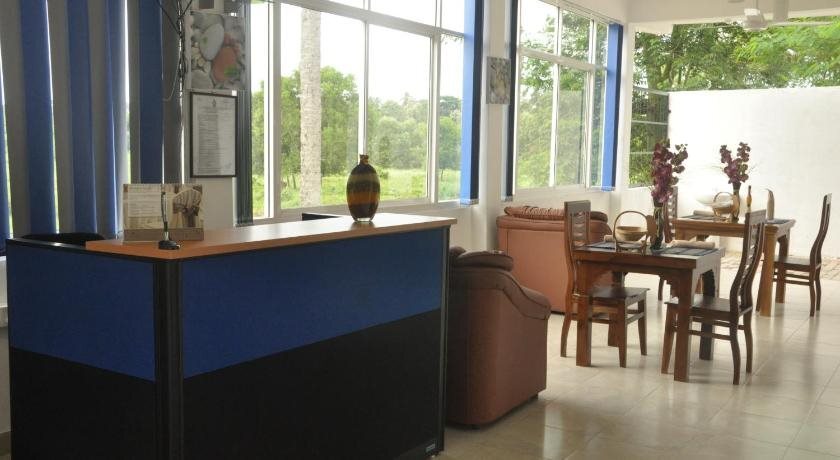 Катунаяке: Othashy Airport Hotel