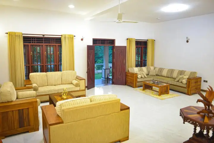 Хиккадува: Avita Villa