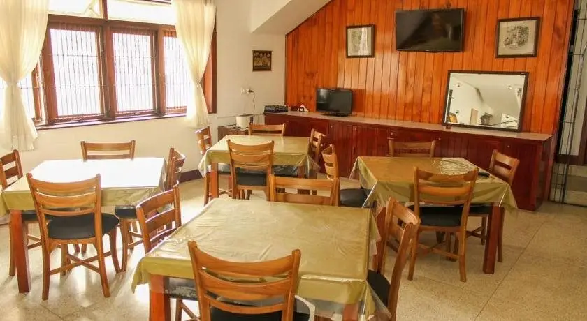 Гора Lavinia: Hotel 12