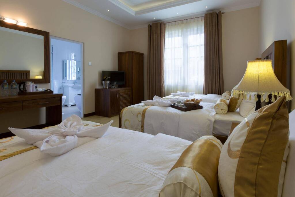 Нувара-Элия: Serene King S Villa