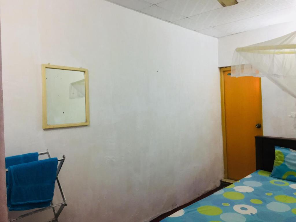 Сигирия: Nilmini Lodge
