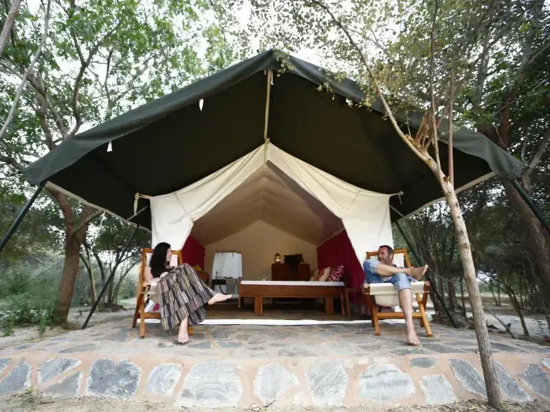 Палатупана: The Naturalist Luxury Tents