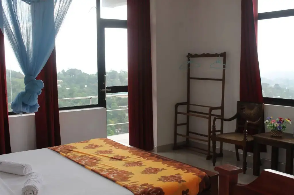 Канди: Pure Nature Hotel