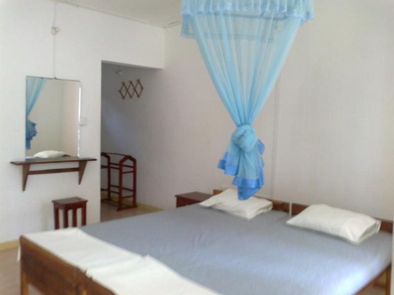 Нилавели: Hotel Coral Bay