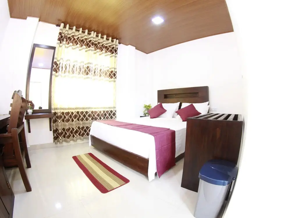 Наллатанния: Punsisi Rest Hotel