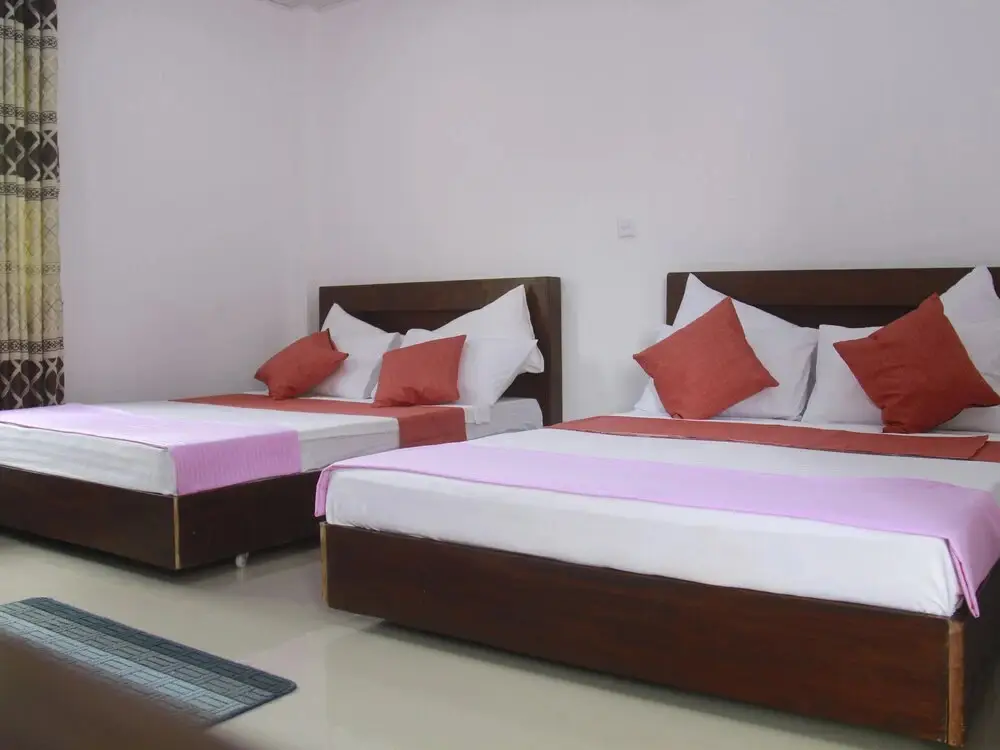 Наллатанния: Punsisi Rest Hotel