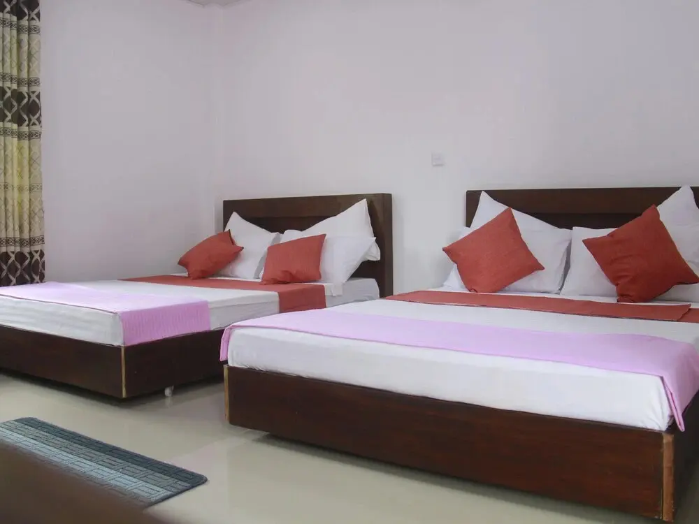 Наллатанния: Punsisi Rest Hotel