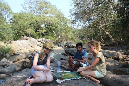 Катарагама: kataragama home stay