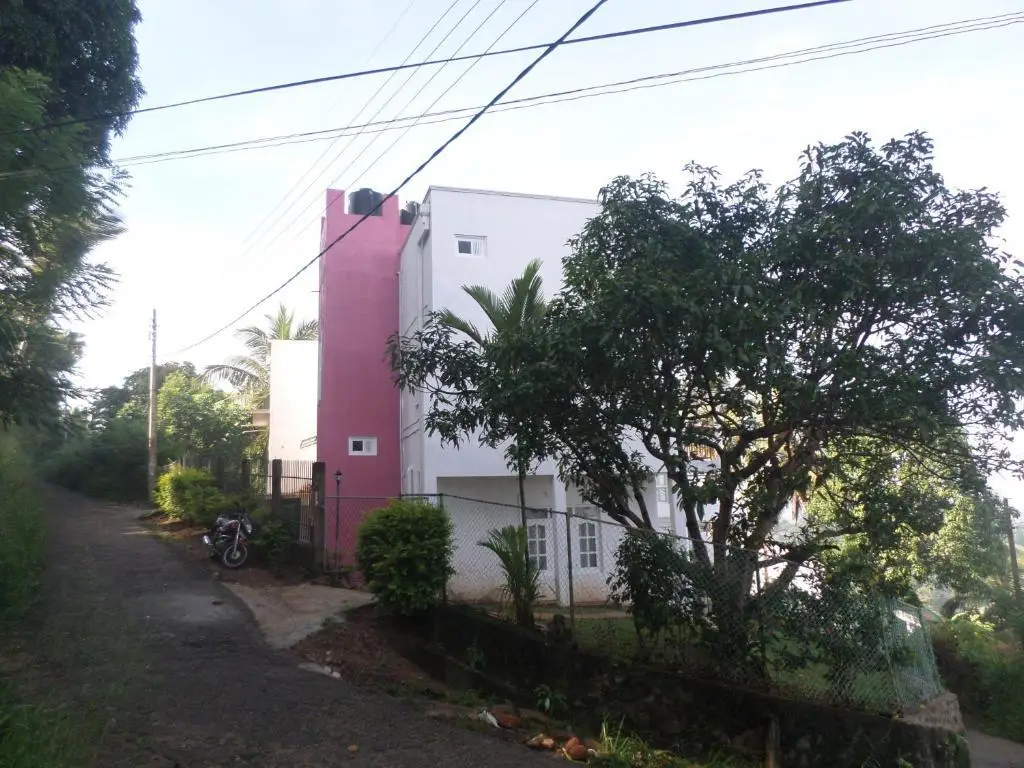 Канди: High View Homestay