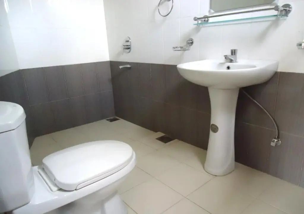 Канди: Pearlrich Hotel