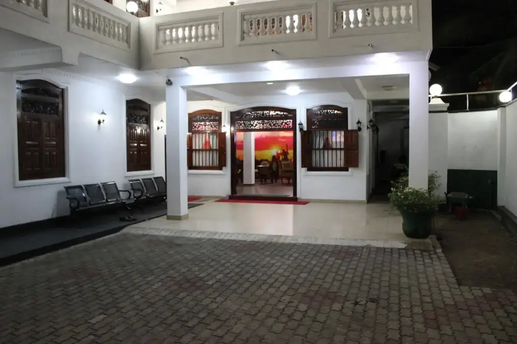 Dew Grand Regency — фото 1