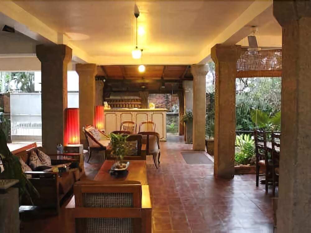 Гора Lavinia: Ivory Inn