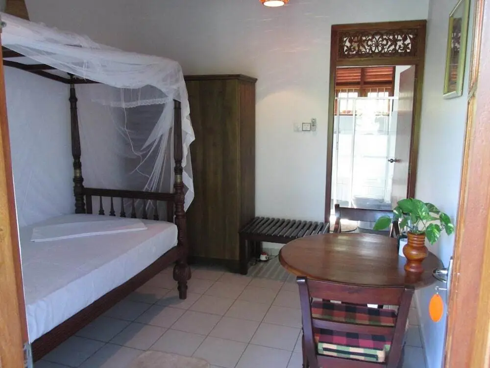 Хиккадува: Surf Villa