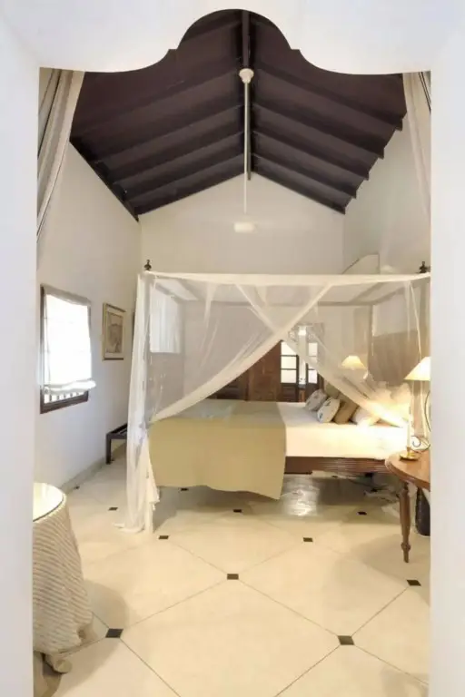 Галле: The Dutch House