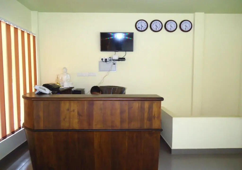 Канди: Hotel Rahas Ella