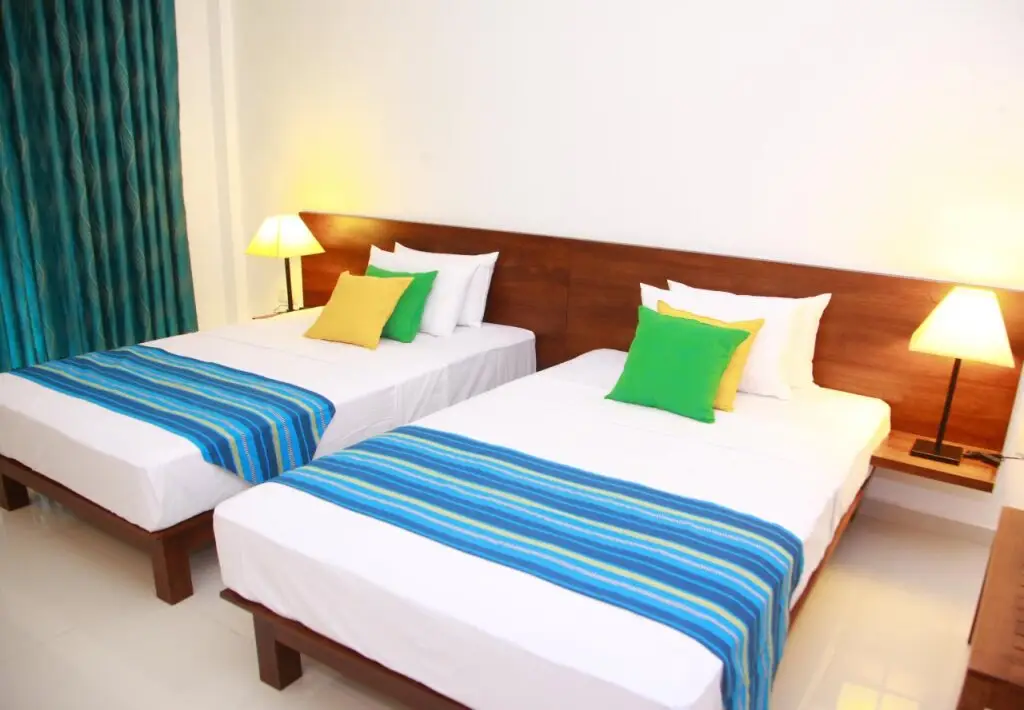 Катарагама: Samwill Holiday Resort