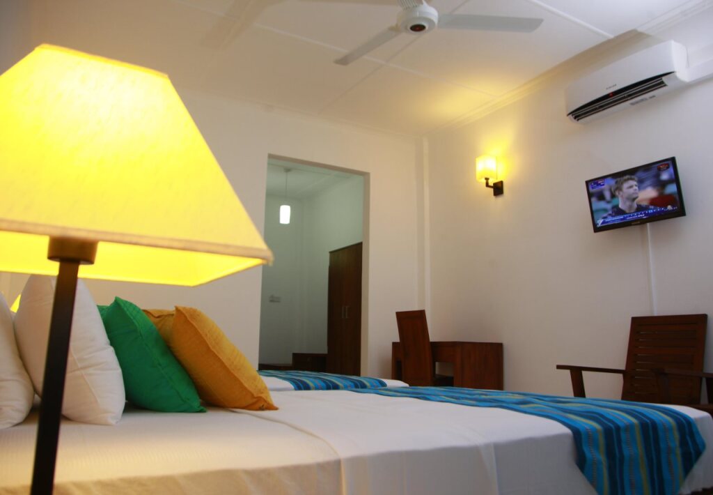Катарагама: Samwill Holiday Resort