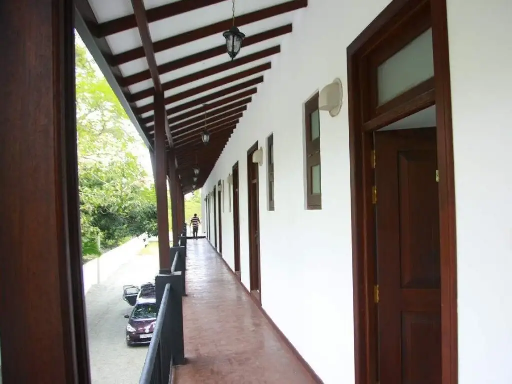 Катарагама: Samwill Holiday Resort