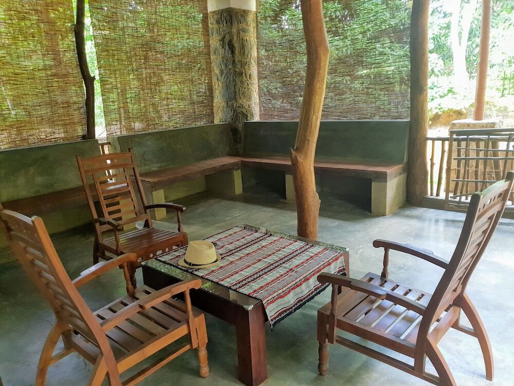 Jungle House Udawalawe Holiday Lodge — фото 1