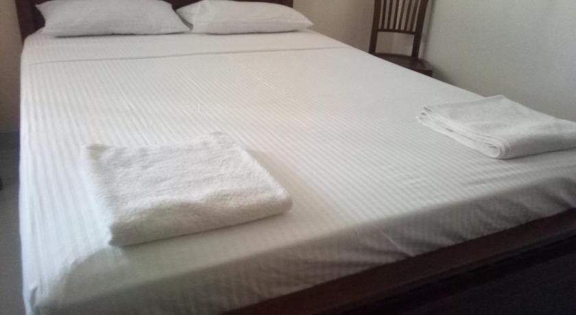 Негомбо: Waja Bed & Breakfast