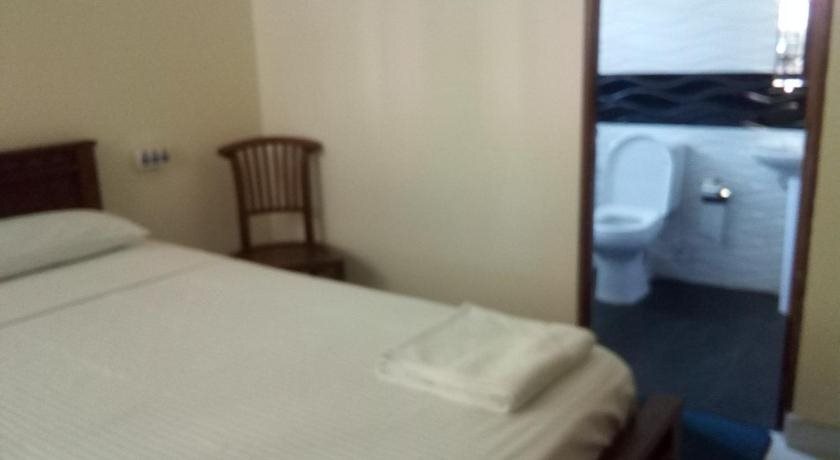 Негомбо: Waja Bed & Breakfast