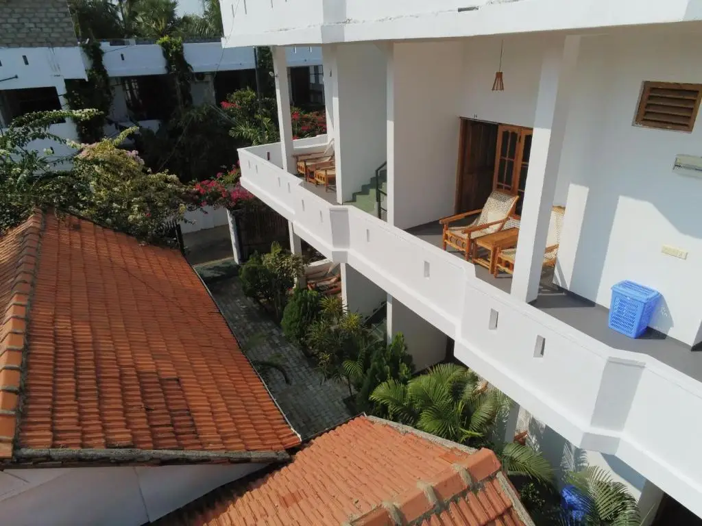 Garden Beach Hotel — фото 1