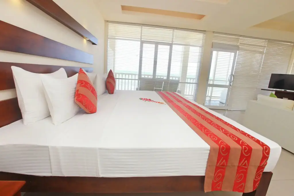 Негомбо: Beacon Beach Hotel