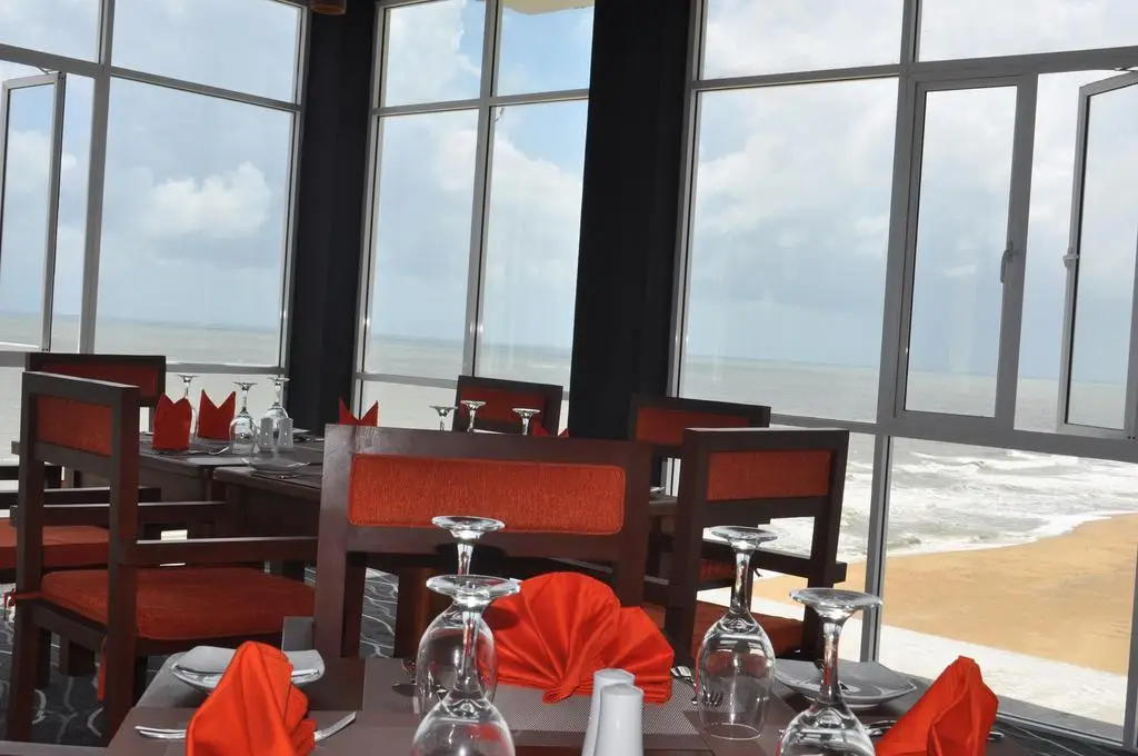 Негомбо: Beacon Beach Hotel