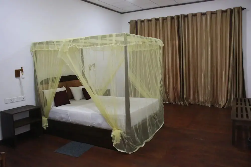 Тиссамахарама: The Grand Yala Hotel