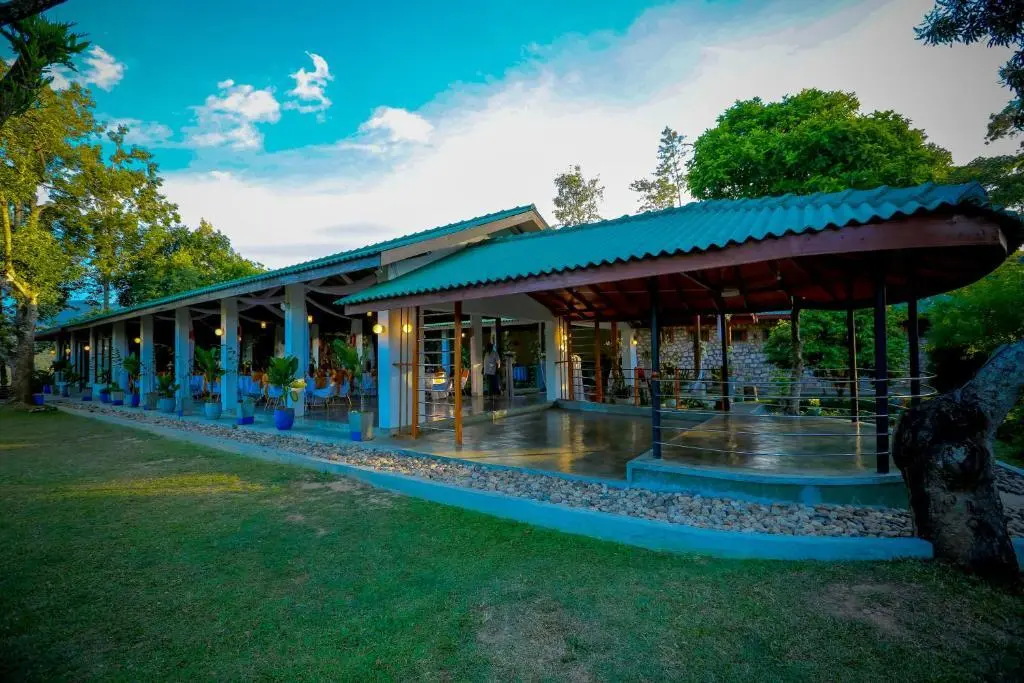 Элла: The Tea Tree Resort