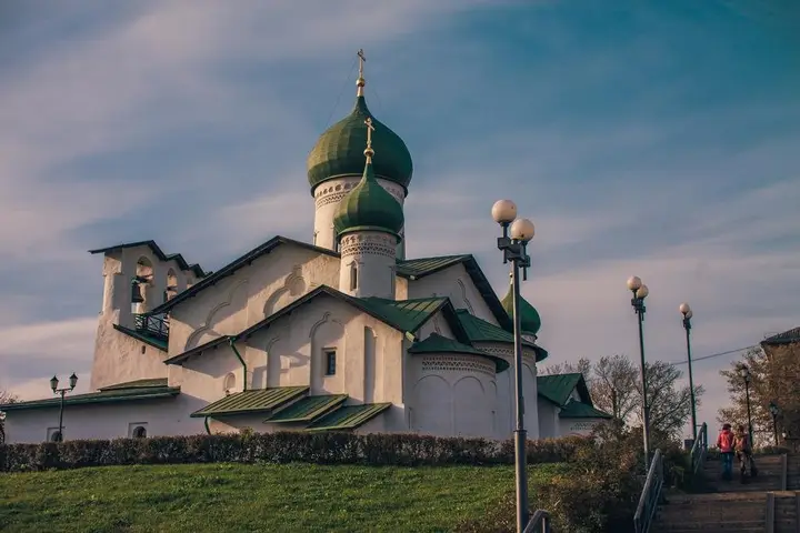 Псков: У Солодежни