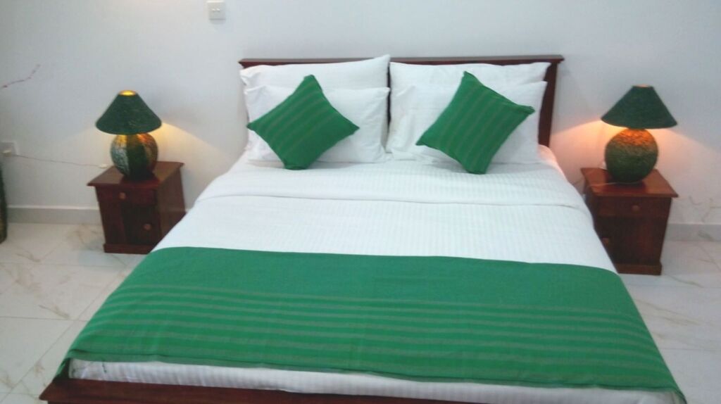 Курунегала: Green Tulip Hotel Kandy
