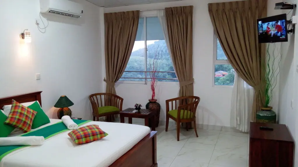 Курунегала: Green Tulip Hotel Kandy