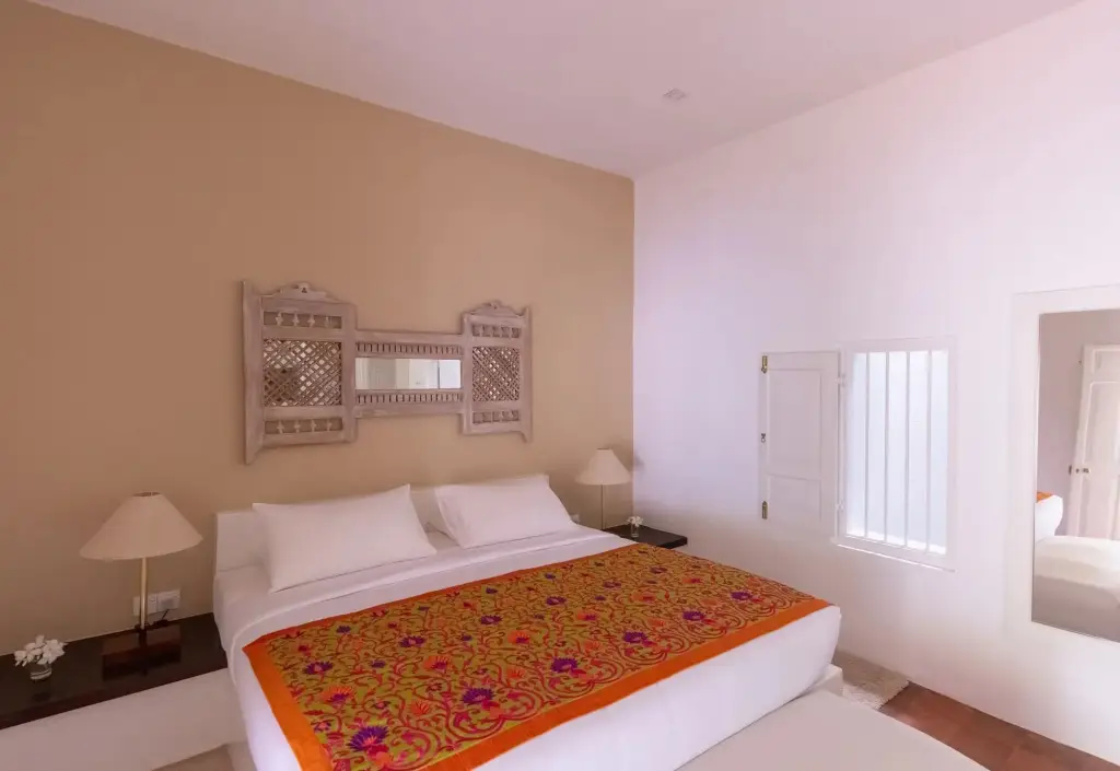 Бентота: Nyne Hotels Rock Villa - Bentota