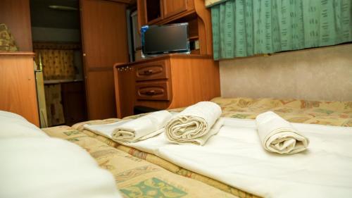 Анурадхапура: Malwathu Oya Caravan Park