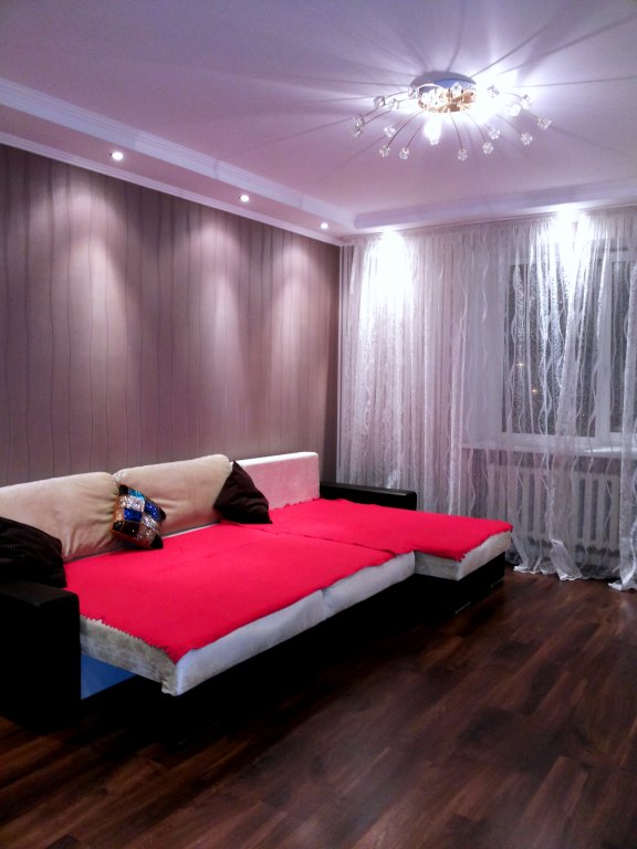 Казань: Apartment on Chistopolskaya 64