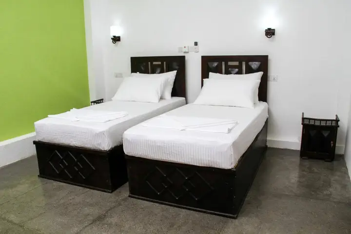 Киринда: Yala Way Hide Resort