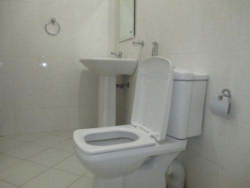 Веллавая: Saranga Holiday Inn