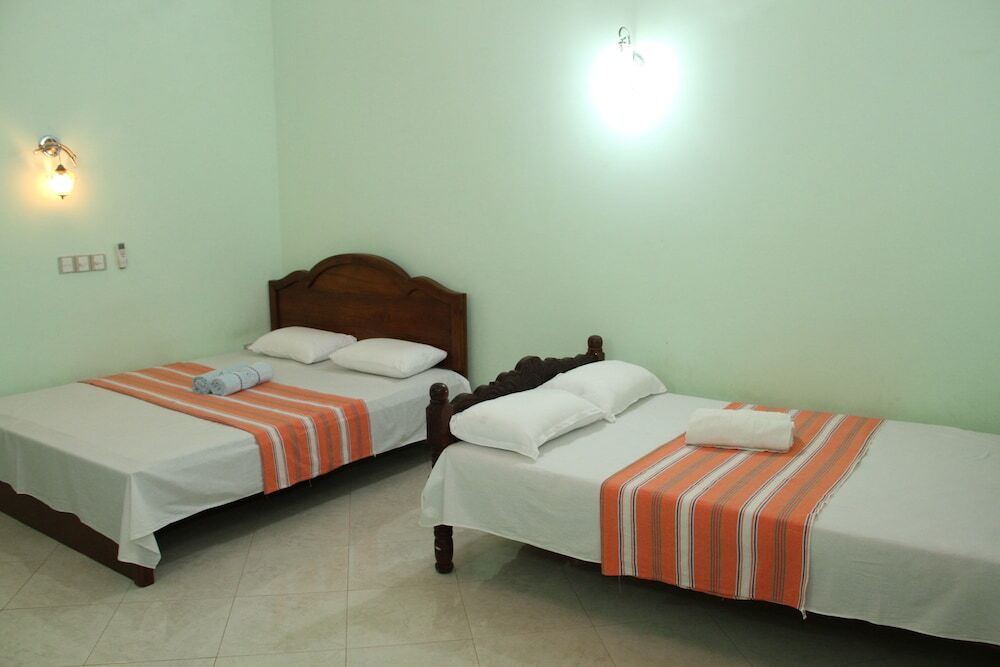 Хиккадува: Girilena Guest House