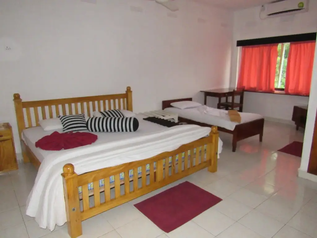 Канди: Kings Leisure Residence