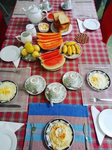 Таларамба: Little Mount Guest House