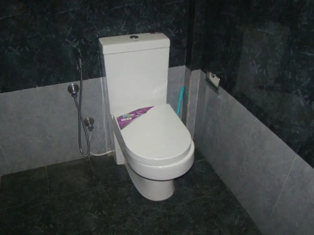 Полоннарува: Nadun Rest