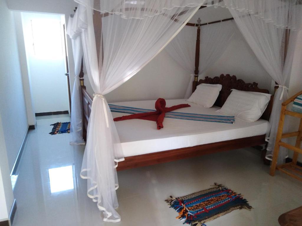 Мирисса: lionka guesthouse