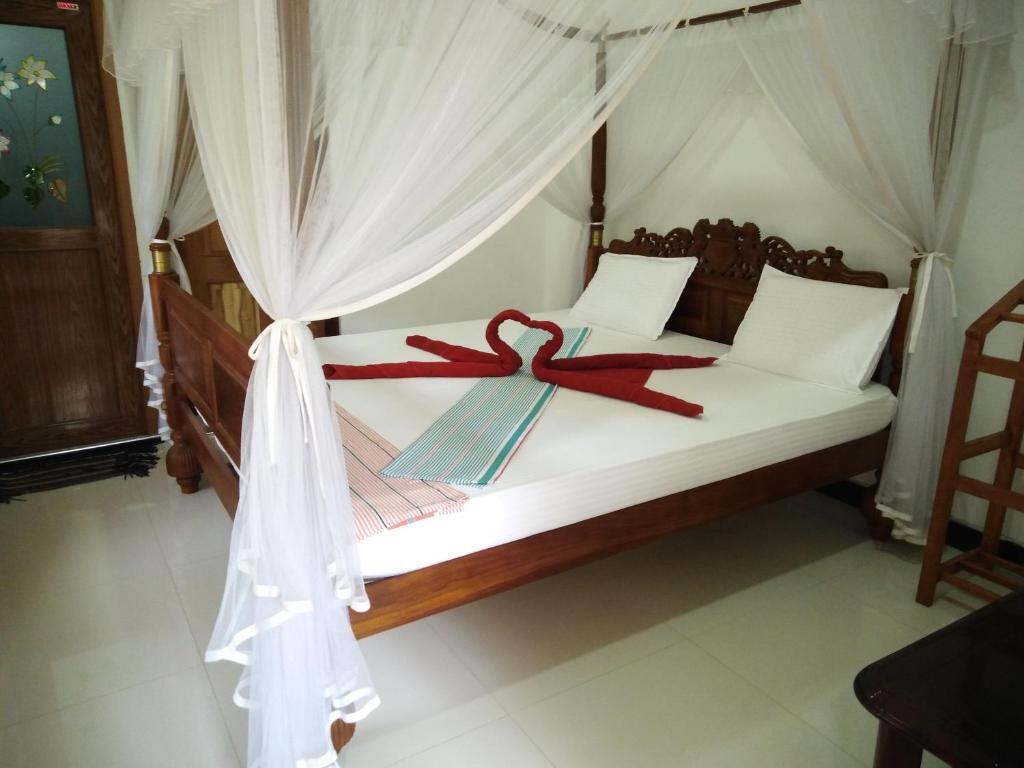 Мирисса: lionka guesthouse