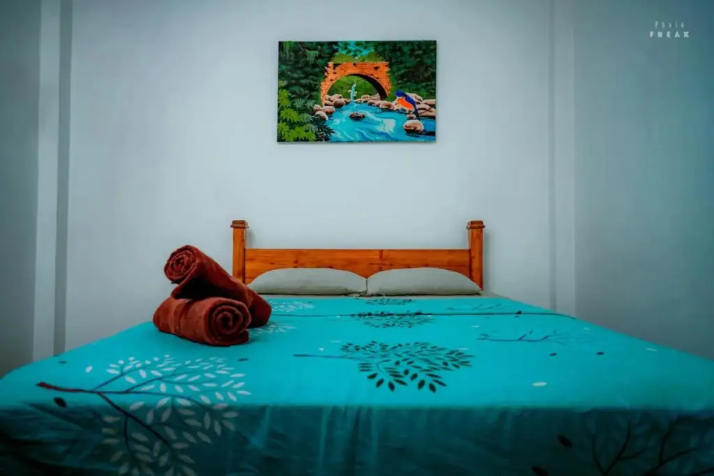 Чилав: Hotel Athina & Restaurant